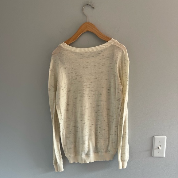 Women’s Wilfred aritzia pollyster sweater size xxs - Picture 4 of 4